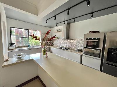 Apartamento de 3 alcobas en venta en Santa Rita, Cali, 190 m² · foto 8 de 20