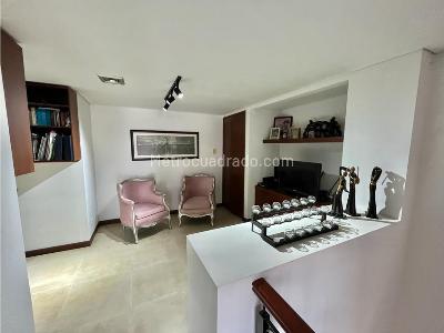 Apartamento de 3 alcobas en venta en Santa Rita, Cali, 190 m² · foto 13 de 20