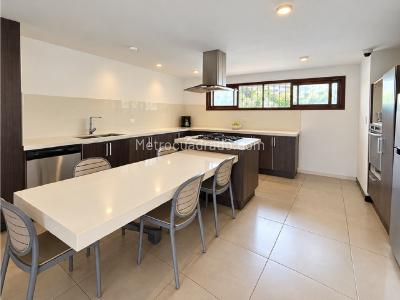 Casa de 4 alcobas en venta en La Arboleda, Cali, 740 m² · foto 5 de 20