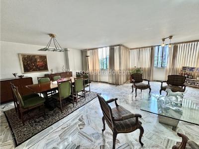 Apartamento de 3 alcobas en venta en Versalles, Cali, 150 m² · foto 3 de 17