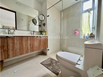 Apartamento de 3 alcobas en venta en Menga, Cali, 175 m² · foto 9 de 18