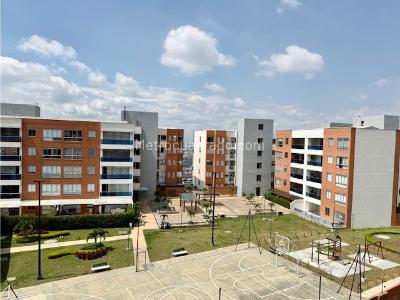 Apartamento de 2 alcobas en venta en Cristales, Cali, 102 m² · foto 13 de 19