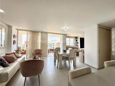 Apartamento de 2 alcobas en venta en Cristales, Cali, 102 m² · foto 3 de 19