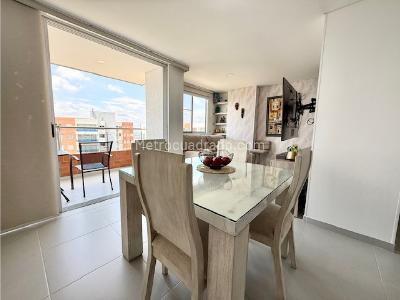 Apartamento de 2 alcobas en venta en Cristales, Cali, 102 m² · foto 8 de 19