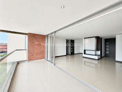 Apartamento de 3 alcobas en venta en Chipichape, Cali, 134 m² · foto 4 de 20