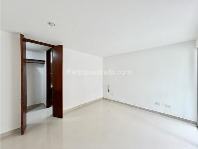 Apartamento de 3 alcobas en venta en Cristales, Cali, 127 m² · foto 15 de 20
