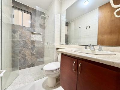 Apartamento de 3 alcobas en venta en Cristales, Cali, 127 m² · foto 17 de 20