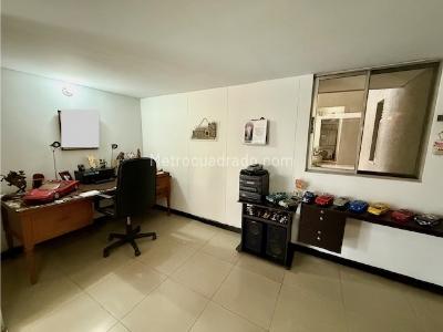 Apartamento de 3 alcobas en venta en La Flora, Cali, 174 m² · foto 9 de 19