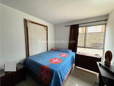 Apartamento de 3 alcobas en venta en La Flora, Cali, 174 m² · foto 10 de 19