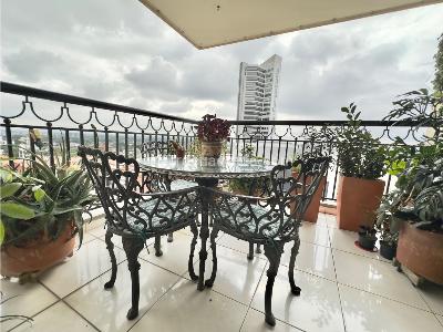 Apartamento de 3 alcobas en venta en Chipichape, Cali, 156 m² · foto 5 de 15