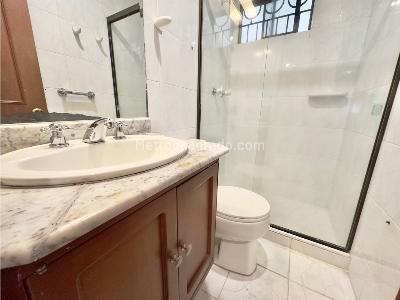 Apartamento de 3 alcobas en venta en Chipichape, Cali, 156 m² · foto 11 de 15