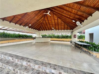 Apartamento de 3 alcobas en venta en Chipichape, Cali, 156 m² · foto 12 de 15