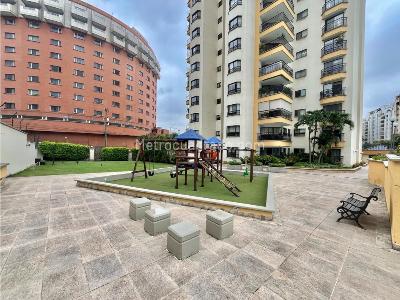 Apartamento de 3 alcobas en venta en Chipichape, Cali, 156 m² · foto 13 de 15