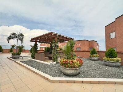 Apartamento de 3 alcobas en venta en Cristales, Cali, 123 m² · foto 18 de 20