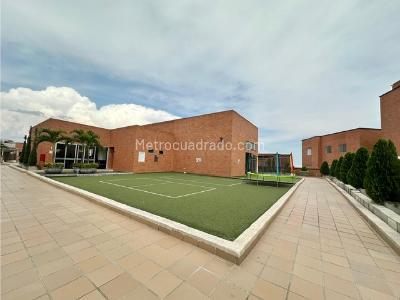 Apartamento de 3 alcobas en venta en Cristales, Cali, 123 m² · foto 20 de 20
