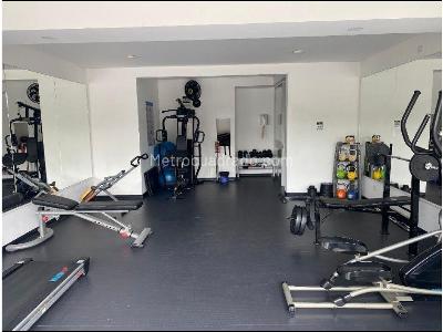 Apartamento de 3 alcobas en venta en Menga, Cali, 175 m² · foto 14 de 17