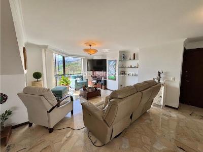 Apartamento de 4 alcobas en venta en Seminario, Cali, 256 m² · foto 16 de 20