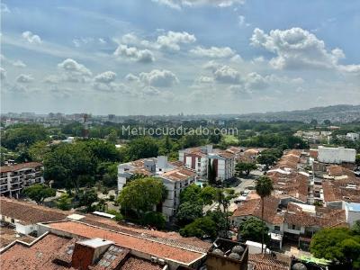 Apartamento de 4 alcobas en venta en Seminario, Cali, 256 m² · foto 17 de 20