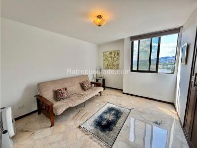 Apartamento de 4 alcobas en venta en Seminario, Cali, 256 m² · foto 18 de 20