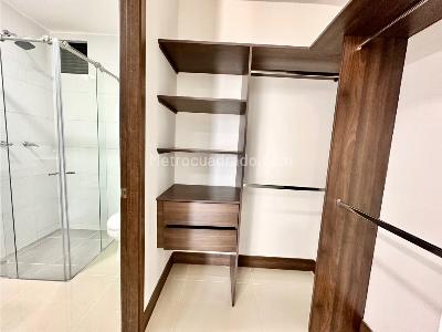 Apartamento de 2 alcobas en venta en Bellavista, Cali, 99 m² · foto 4 de 11