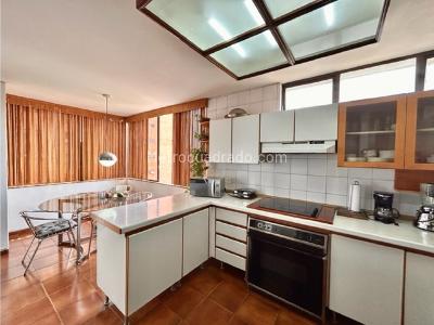Apartamento de 3 alcobas en venta en La Arboleda, Cali, 267 m² · foto 15 de 20