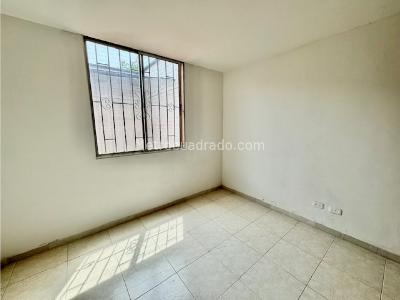 Apartamento en venta en Quintas De Don Simon, Cali · foto 8 de 16