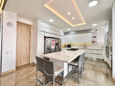 Casa de 4 alcobas en venta en Alto Cristales, Cali, 511 m² · foto 3 de 20