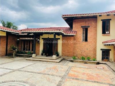 Casa de 4 alcobas en venta en Arroyohondo, Cali, 700 m² · foto 11 de 11