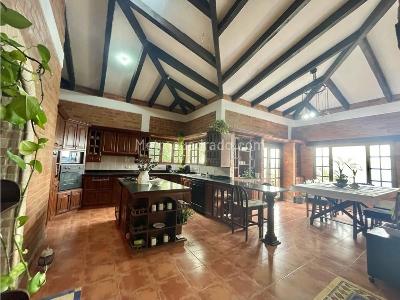 Casa de 4 alcobas en venta en Arroyohondo, Cali, 700 m² · foto 5 de 11