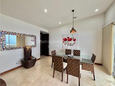 Apartamento de 3 alcobas en venta en Bellavista, Cali, 135 m² · foto 5 de 20