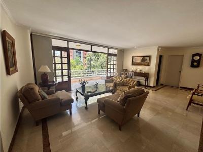 Apartamento de 3 alcobas en venta en La Arboleda, Cali, 157 m² · foto 2 de 20