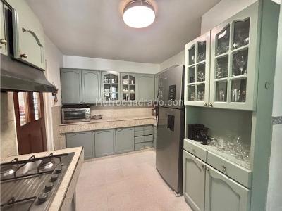 Apartamento de 3 alcobas en venta en La Arboleda, Cali, 157 m² · foto 11 de 20
