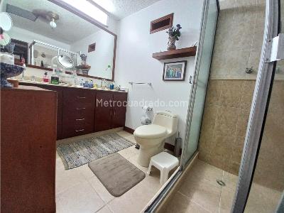 Casa de 4 alcobas en venta en La Flora, Cali, 405 m² · foto 15 de 20