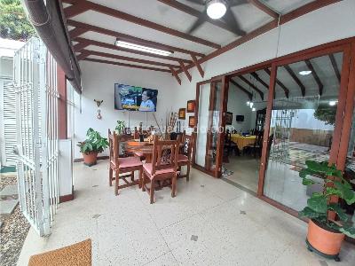 Casa de 4 alcobas en venta en La Flora, Cali, 405 m² · foto 16 de 20