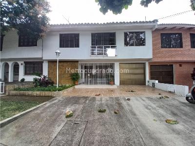 Casa de 4 alcobas en venta en La Flora, Cali, 405 m² · foto 19 de 20