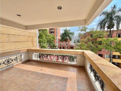 Apartamento de 3 alcobas en venta en Centenario, Cali, 196 m² · foto 4 de 20