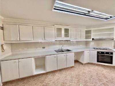 Apartamento de 3 alcobas en venta en Centenario, Cali, 196 m² · foto 8 de 20