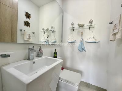 Apartamento de 3 alcobas en venta en Santa Teresita, Cali, 148 m² · foto 17 de 20