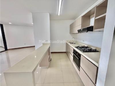 Apartamento de 3 alcobas en venta en Seminario, Cali, 123 m² · foto 5 de 20