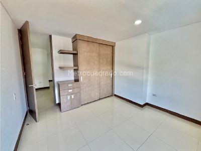 Apartamento de 3 alcobas en venta en Seminario, Cali, 123 m² · foto 17 de 20