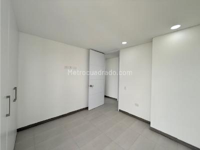 Apartamento de 3 alcobas en venta en Seminario, Cali, 94 m² · foto 8 de 19