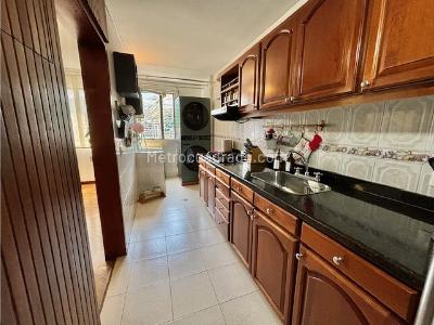 Apartamento de 3 alcobas en venta en Santa Teresita, Cali, 158 m² · foto 9 de 20