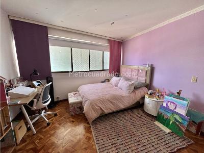 Apartamento de 3 alcobas en venta en Santa Teresita, Cali, 158 m² · foto 15 de 20
