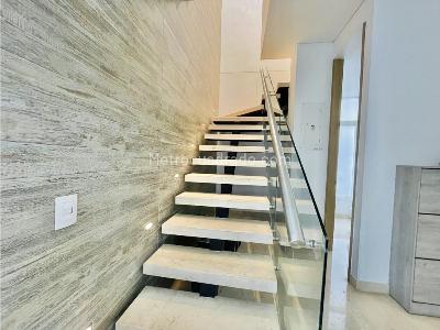 Apartamento de 3 alcobas en venta en Bellavista, Cali, 378 m² · foto 18 de 20
