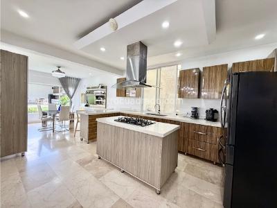 Casa de 5 alcobas en venta en Pance, Cali, 744 m² · foto 2 de 20