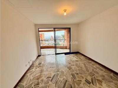 Apartamento de 2 alcobas en venta en Granada, Cali, 110 m² · foto 6 de 10