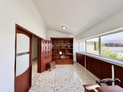 Casa de 5 alcobas en venta en Ciudad Jardin, Cali, 780 m² · foto 11 de 17