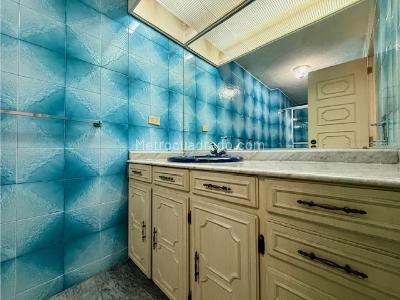 Apartamento de 4 alcobas en venta en Santa Teresita, Cali, 286 m² · foto 17 de 20