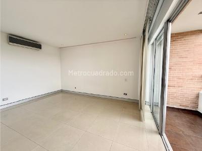 Apartamento de 3 alcobas en venta en Normandia, Cali, 201 m² · foto 12 de 20