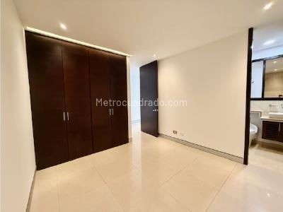 Apartamento de 3 alcobas en venta en Normandia, Cali, 201 m² · foto 18 de 20